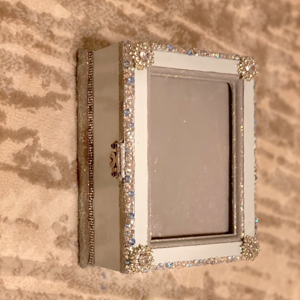Picture box with some glam